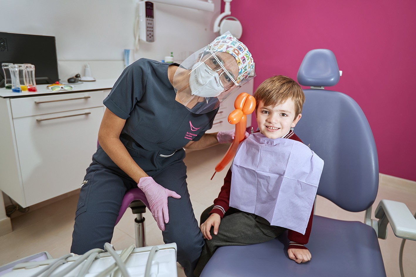 ODONTOPEDIATRÍA ESPECIALIZADA EN CLÍNICA DENTAL. ESPECIALISTAS EN REVISIONES INFANTILES Y TRATAMIENTOS DENTALES PARA NIÑOS Y JÓVENES. En Clinica Dental Esther Maján, disponemos de un área especializada de odontopediatría con odontólogos pediatras especializados en revisiones y todo tipo de tratamientos dentales para niños y jóvenes. En Clínica Dental Esther Maján, cuidamos de la salud dental de sus hijos mediante el control y la aplicación de las últimas tecnologías en el ámbito dental para los niños y jóvenes tengan sus dientes perfectos. En este sentido, además una salud bucal es un síntoma de una óptima salud general y para ello trabajan nuestros dentistas pedriatrícos. Consúltenos y estableceremos un protocolo a través de nuestros odontopediatras para evaluar y controlar el desarrollo de la dentadura de sus hijos y así evitar problemas futuros. CLINICAS-DENTALES-MOSTOLES-DENTISTAS-MÓSTOLES-TRATAMIENTOS-DENTALES-ECONOMICOS-TAC-DENTAL-BARATOS-DENTISTA-RECOMENDABLE-DE-CONFIANZA-PARQUE-COIMBRA-FAMILIAS-NUMEROSAS CLINICA DENTAL EN MOSTOLES – CLINICAS DENTALES EN MOSTOLES – DENTISTAS EN MOSTOLES – DENTISTA EN MOSTOLES – DENTISTA MOSTOLES – DENTISTAS MOSTOLES – DENTISTAS ECONOMICOS BARATOS EN MOSTOLES – CLINICAS DENTALES ECONOMICAS BARATAS EN MOSTOLES – DENTISTA CON BUENAS OPINIONES EN MOSTOLES – DENTISTAS CON BUENAS OPINIONES EN MOSTOLES – CLINICA DENTAL CON BUENAS OPINIONES EN MOSTOLES – CLINICAS DENTALES CON BUENAS OPINIONES EN MOSTOLES – CLÍNICA DENTAL EN MÓSTOLES – CLÍNICAS DENTALES EN MÓSTOLES – DENTISTAS EN MÓSTOLES – DENTISTA EN MÓSTOLES – DENTISTA MÓSTOLES – DENTISTAS MÓSTOLES – DENTISTAS ECONÓMICOS BARATOS EN MÓSTOLES – CLÍNICAS DENTALES ECONÓMICAS BARATAS EN MÓSTOLES – DENTISTA CON BUENAS OPINIONES EN MÓSTOLES – DENTISTAS CON BUENAS OPINIONES EN MÓSTOLES – CLÍNICA DENTAL CON BUENAS OPINIONES EN MÓSTOLES – CLÍNICAS DENTALES CON BUENAS OPINIONES EN MÓSTOLES – CLÍNICA DENTAL CON PRECIOS ESPECIALES, OFERTAS, PROMOCIOINES Y DESCUENTOS PARA FAMILIAS NUMEROSAS EN MOSTOLES (MADRID) – CLÍNICAS DENTALES CON PRECIOS ESPECIALES, OFERTAS, PROMOCIONES Y DESCUENTOS PARA FAMILIAS NUMEROSAS EN MÓSTOLES (MADRID). DENTISTAS EN MOSTOLES – DENTISTA EN MOSTOLES – DENTISTA MOSTOLES – DENTISTAS MOSTOLES – DENTISTAS ECONOMICOS BARATOS EN MOSTOLES – CLINICAS DENTALES ECONOMICAS BARATAS EN MOSTOLES – ORTODONCISTA EN MOSTOLES – ORTODONCISTAS EN MOSTOLES – BUEN DENTISTA EN MOSTOLES – BUENA CLINICA DENTAL EN MOSTOLES – DENTISTA RECOMENDABLE EN MOSTOLES – DENTISTAS RECOMENDABLES EN MOSTOLES – CLÍNICA DENTAL EN MÓSTOLES – CÍINICAS DENTALES EN MÓSTOLES – DENTISTAS EN MÓSTOLES – DENTISTA EN MÓSTOLES – DENTISTA MÓSTOLES – DENTISTAS MÓSTOLES – DENTISTAS ECONÓMICOS BARATOS EN MÓSTOLES – CLÍNICAS DENTALES ECONÓMICAS BARATAS EN MÓSTOLES – ORTODONCISTA EN MÓSTOLES – ORTODONCISTAS EN MÓSTOLES – BUEN DENTISTA EN MÓSTOLES – BUENA CLÍNICA DENTAL EN MÓSTOLES – DENTISTA RECOMENDABLE EN MÓSTOLES – DENTISTAS RECOMENDABLES EN MÓSTOLES – DENTISTAS CON PRECIOS ESPECIALES, OFERTAS, PROMOCIOINES Y DESCUENTOS PARA FAMILIAS NUMEROSAS EN MOSTOLES (MADRID) – DENTISTA CON PRECIOS ESPECIALES, OFERTAS, PROMOCIONES Y DESCUENTOS PARA FAMILIAS NUMEROSAS EN MÓSTOLES (MADRID).
